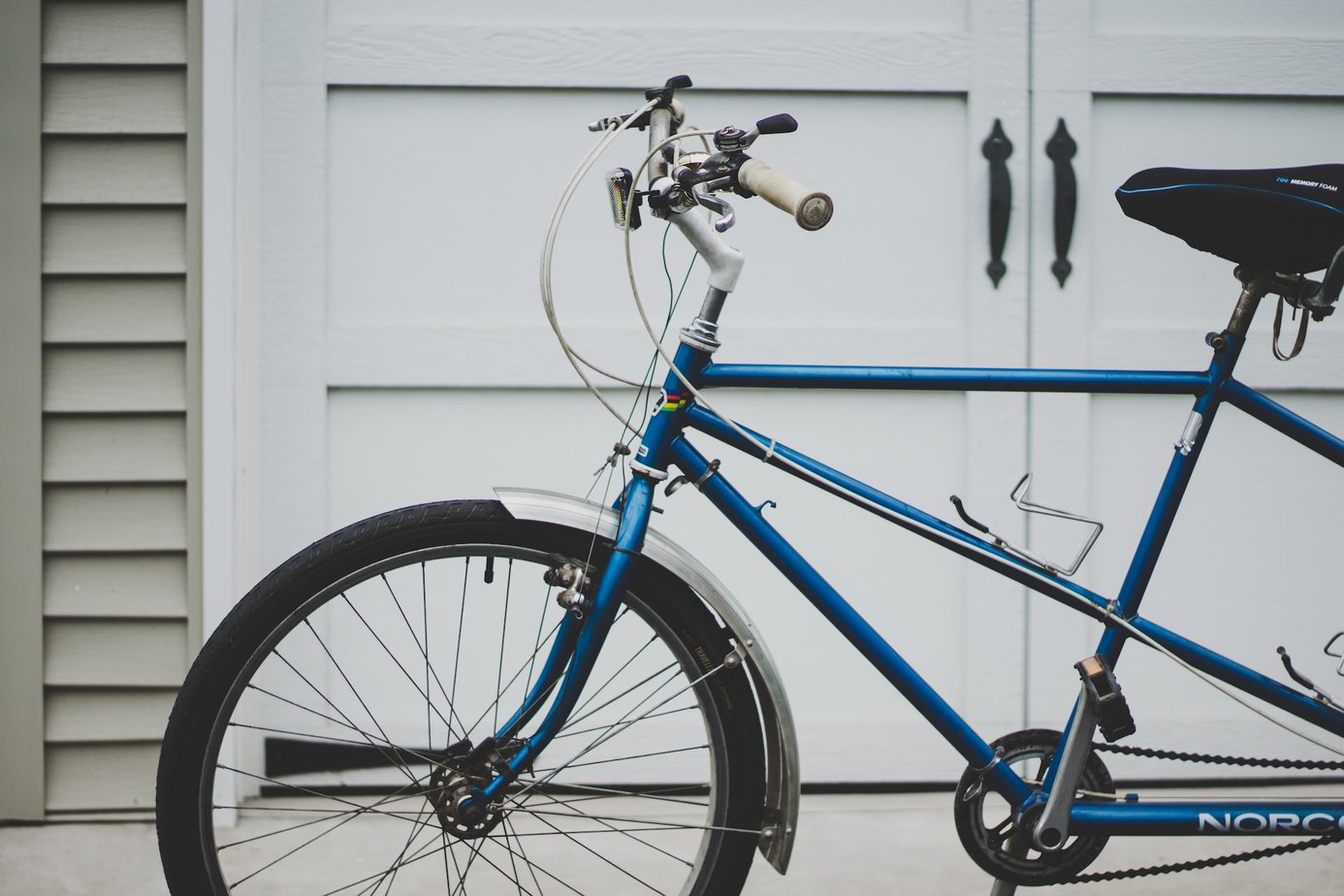 All about proper and safe storage of bicycles in the basement