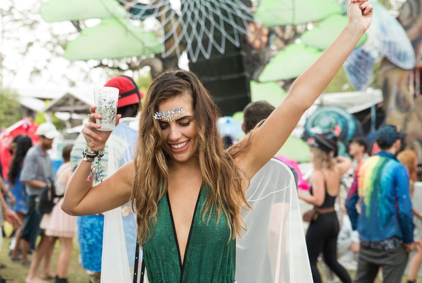How to put together the perfect rave theme outfit